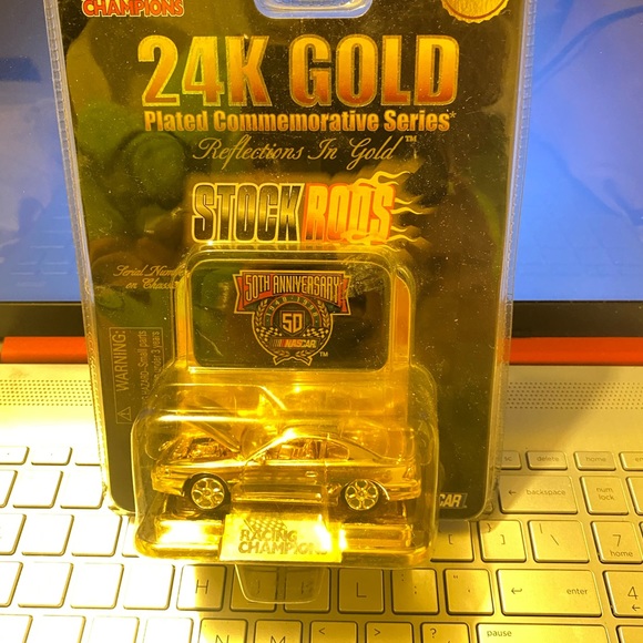 24K Gold Plated Series Stock Rods Reflections in Gold #1 of 9,998. - Picture 2 of 7